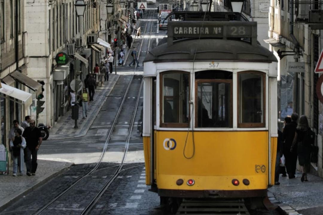 9 days  & 8 nights package - Portugal City & Coast